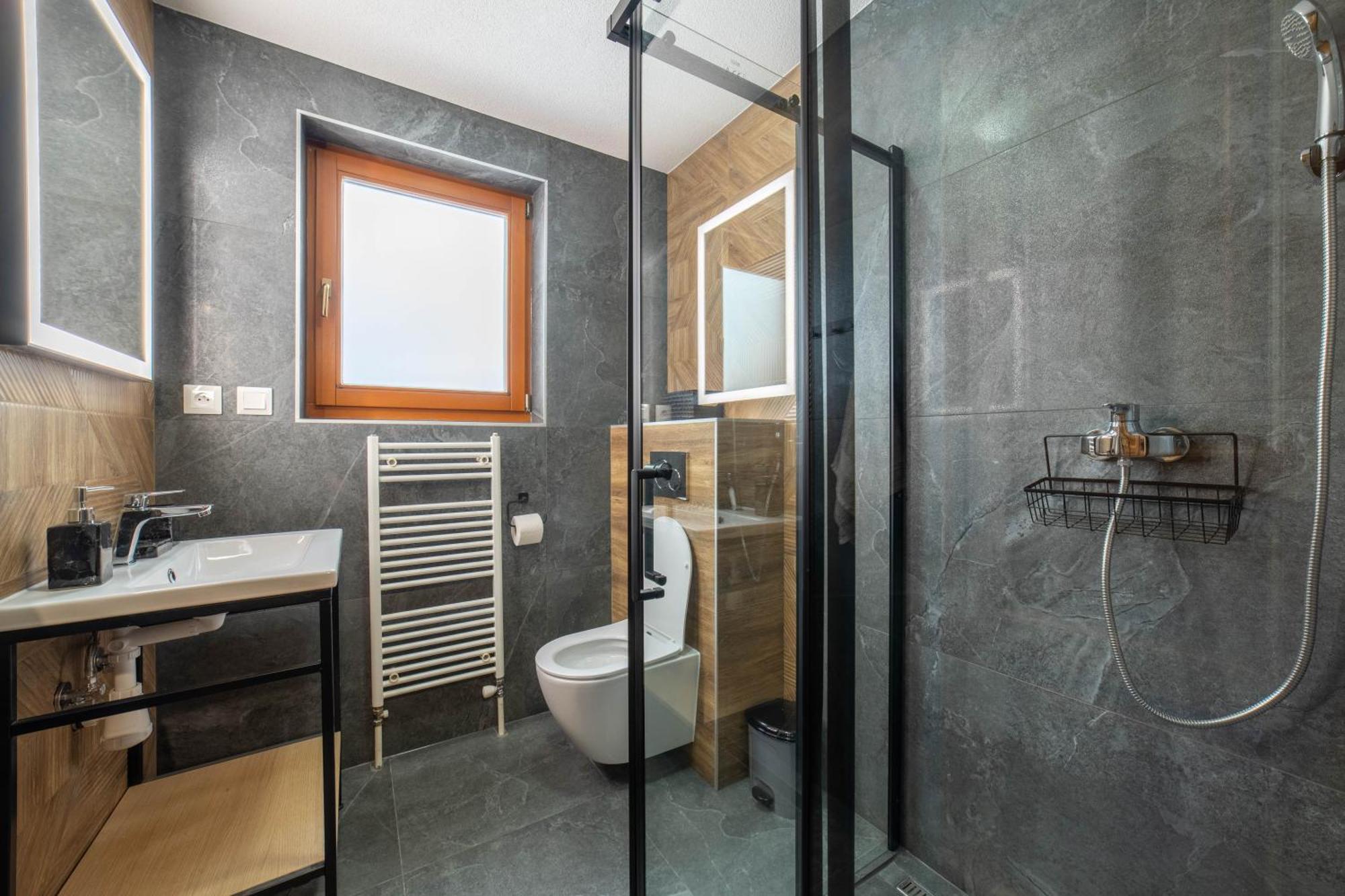 Apartmán s balkónom
